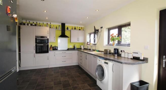 Kitchen / Diner