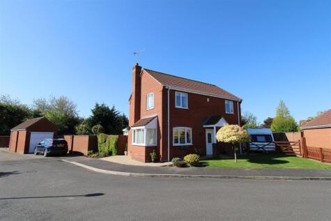 Richard Busby Way, Lutton