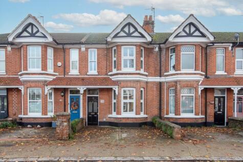 Kingsland Road, Worthing, BN14