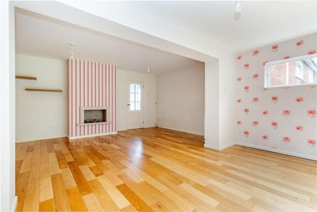 Living-room-3.jpg