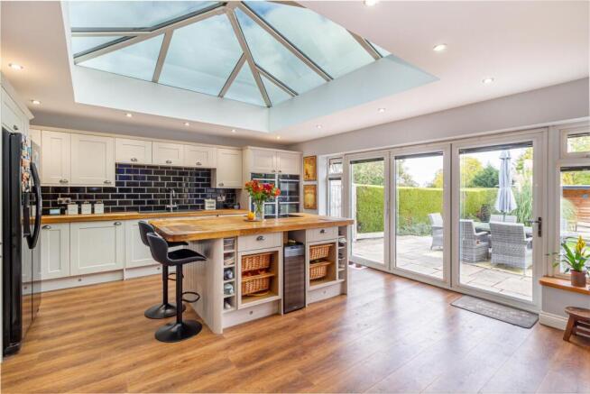 Kitchen-3.jpg