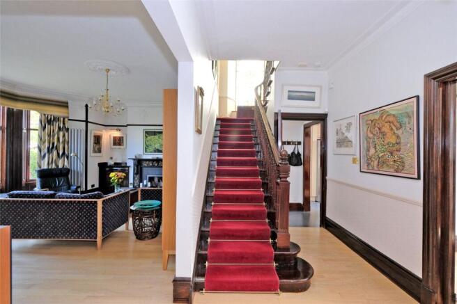 51 Albury Rd