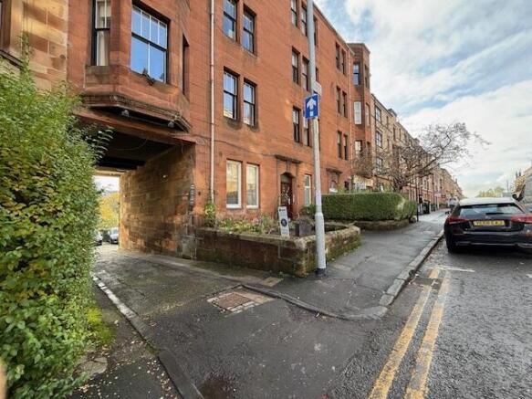 Flat 1/1, 57 Otago Street, Glasgow G12 8PQ