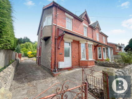 Conway Road, Mochdre, LL28