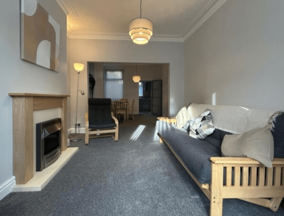 Knighton Cl, South Croydon CR2 6DP, UK
