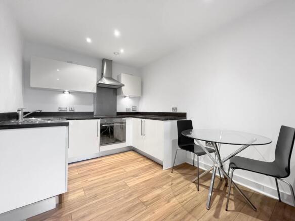 3 bed terraced house to rent Kemerton Rd, London 