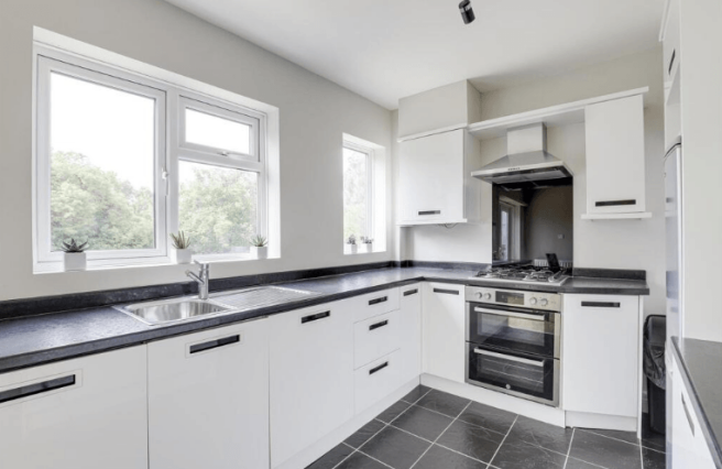 Bridge Rd, Erith DA8 2DE, UK