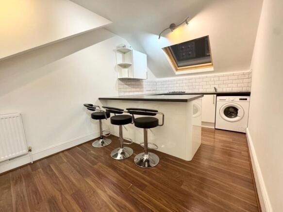 1 bed flat to rent Nunhead Lane, London SE15