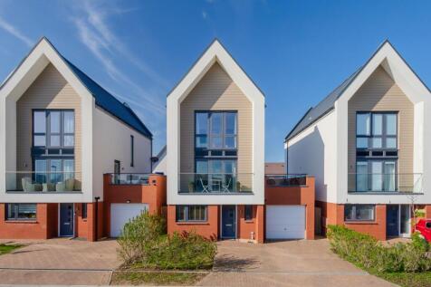 Mathews Close, Tadpole Garden Village, SN25