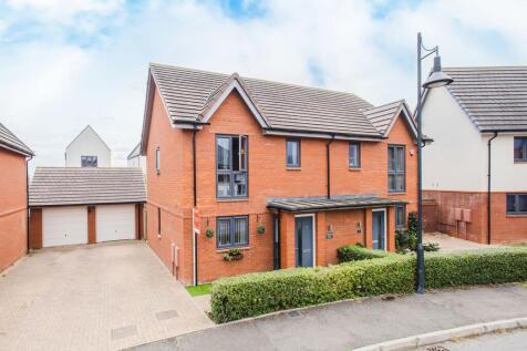 Eastlake, Tadpole Garden Village, SN25