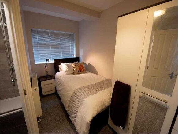 Copy of MED-WarwickRoad-Room1-CLM-2022.jpg