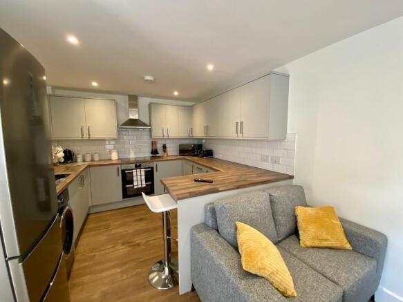 upload_whatsapp_image_2021_05_19_at_11_21_06_60...