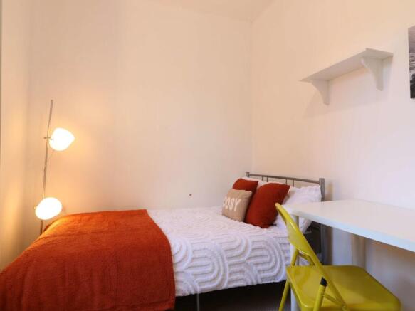 43 London Road 1.JPG