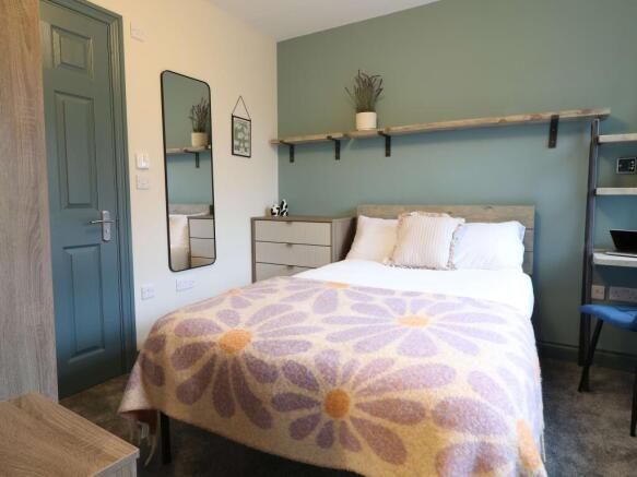 67 Masons Room 2 5.JPG