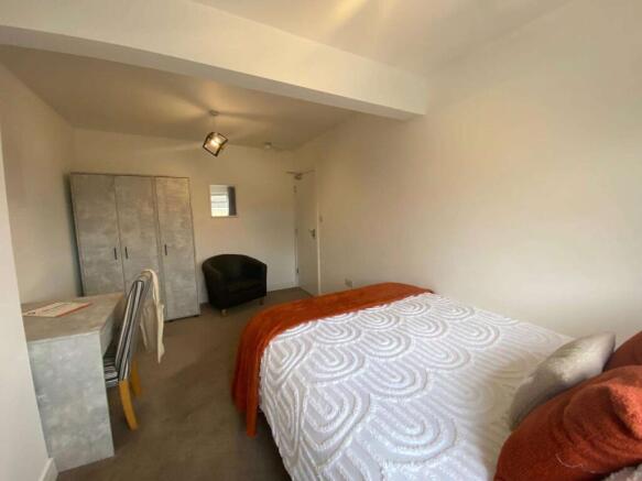 WhatsApp Image 2025-10-10 at 10.48.33_714ec5c4.jpg