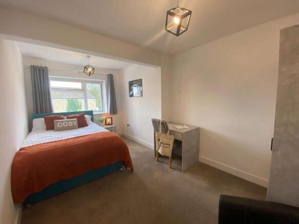 WhatsApp Image 2025-10-10 at 10.48.33_442a3d4b.jpg