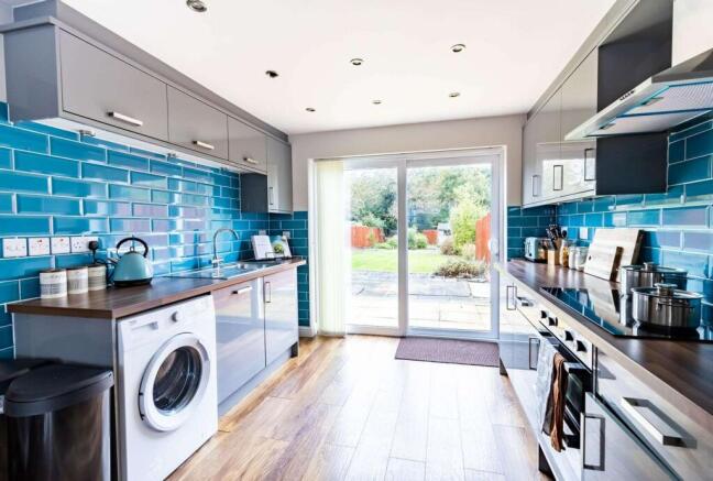 Copy of MED-HillView-Kitchen2-CLM-2022.jpg