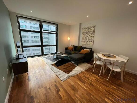 1bed for rent in Discovery Dock West