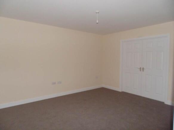LIVING ROOM 1