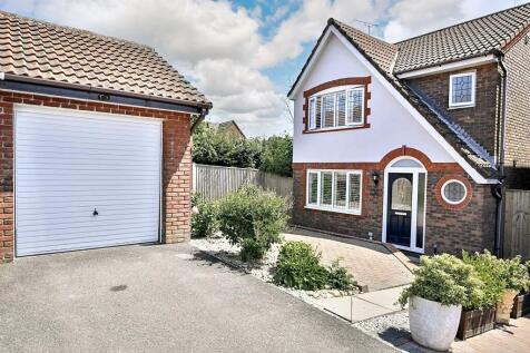 Cuckmere Drive, Stone Cross, BN24