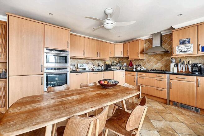 Open Planned Living Room and Kitchen