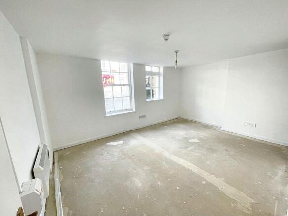 Open Planned Living, Bedroom and Kitchen