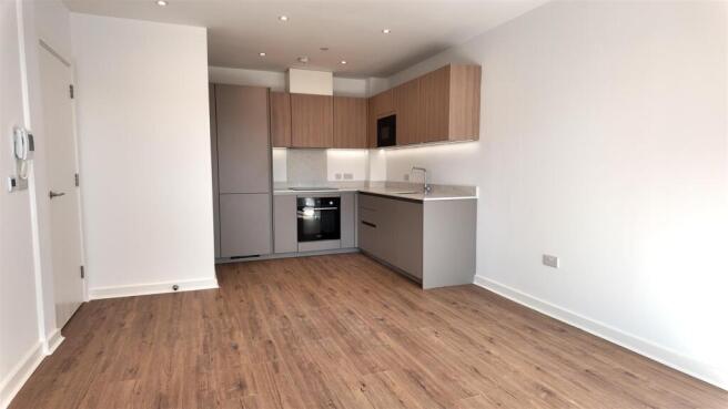 33 Burnhill Road - Kitchen.JPG