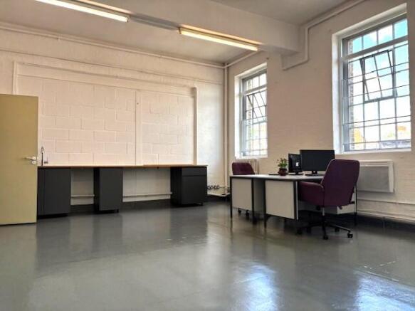 Studio 25
