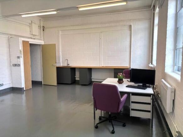 Studio 25