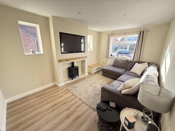 LIVING ROOM 1