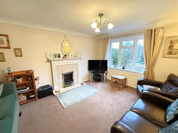 LIVING ROOM 1