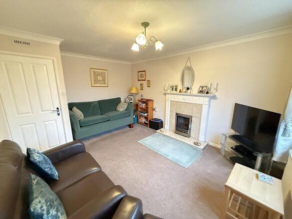 LIVING ROOM 2