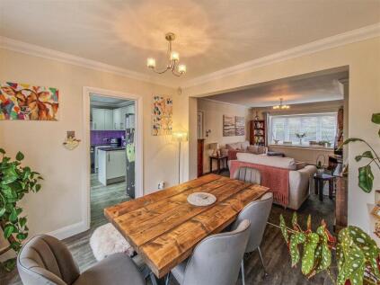 Highcliff Crescent, Rochford