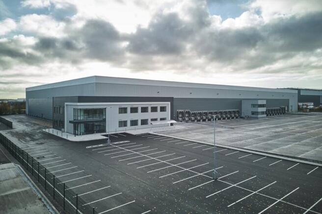 AviatorPark_EllesmerePort_DroneImagery_Nov2022_0
