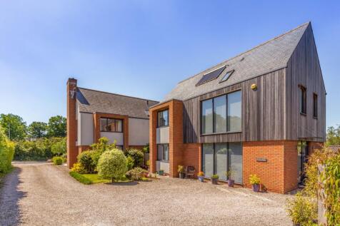 Exmouth Road, Exton, EX3