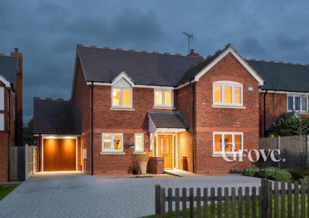 Purnell Gardens Hagley 2.jpg