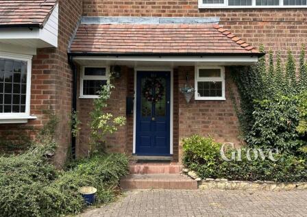 Manor Abbey Road, Halesowen