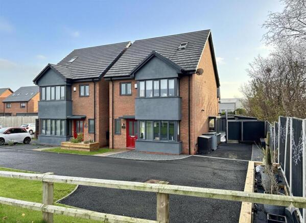 Fishers Bridge Tividale 1.jpg