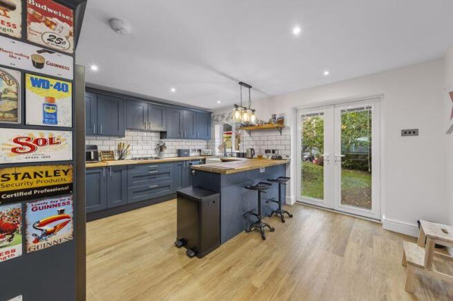 Kitchen-Diner.
