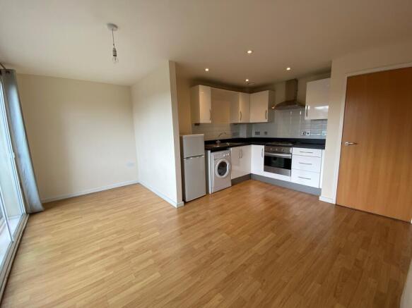 Living room 4