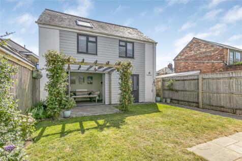 Nortoft Road, Charminster, Bournemouth, BH8