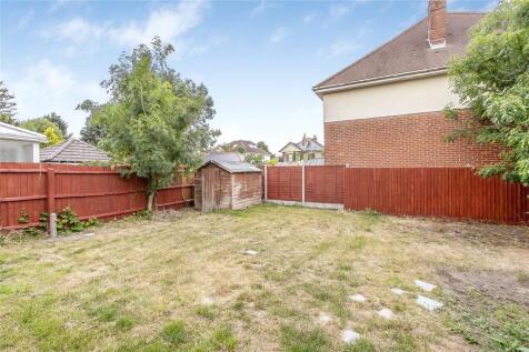 Richmond Park Road, Charminster, Bournemouth, BH8