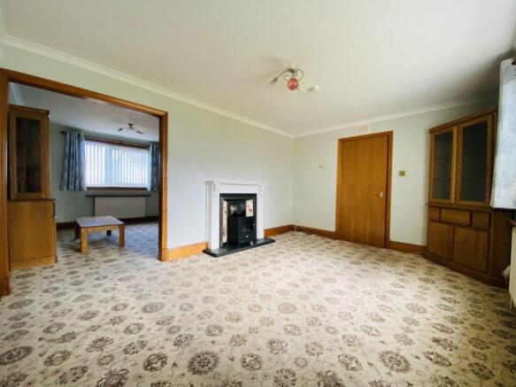 2 Drumsleet Avenue, Dumfries, DG2 8LH - Braidwoods
