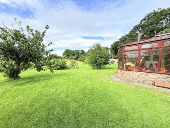 Glenburnie, Mouswald, Dumfries, DG1 4LT - Braidwoo