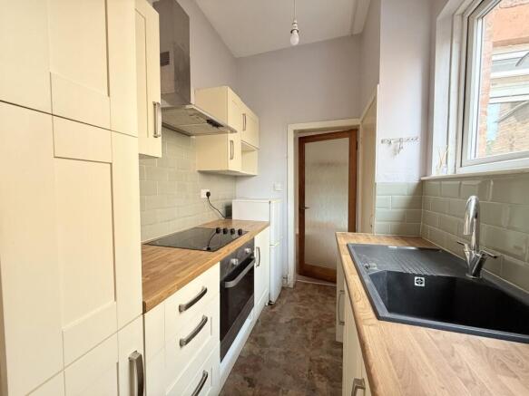 17 Henry Street, Dumfries, DG1 2LL - Braidwoods So