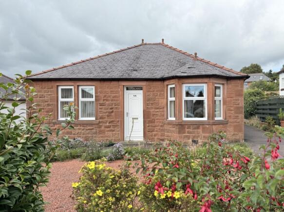 44 Rotchell Road, Dumfries, DG2 7SB - Braidwoods S