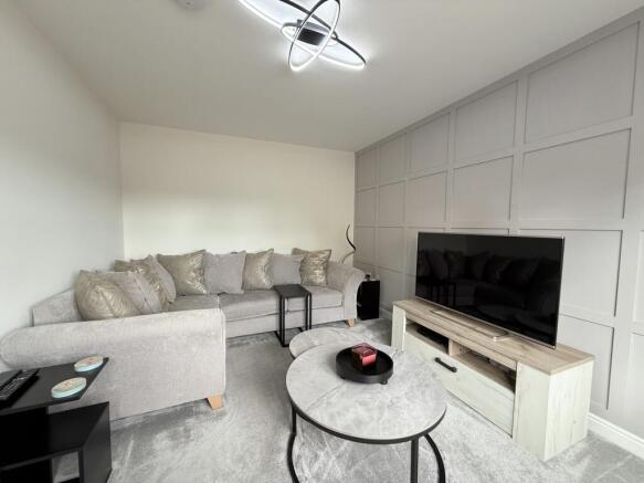 6 Wintergreen Drive, Dumfries, DG1 3WE - Braidwood