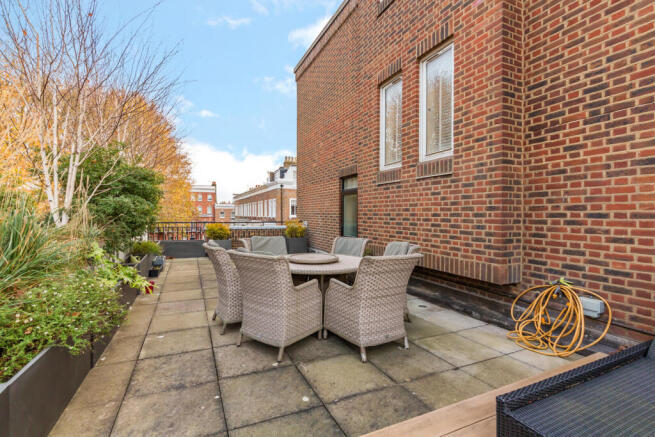 Flat 5, 20 Tedworth Square, London SW3 4DY-1.jpg