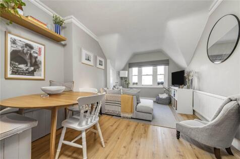 Woodside, London, SW19