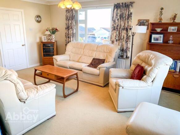 Lounge 1
